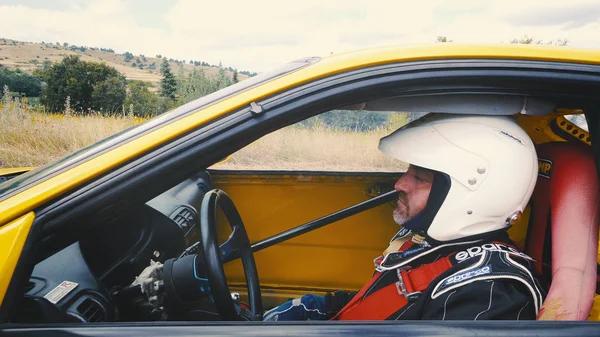 Insider Tips for Booking with Beverly Hills Car Club