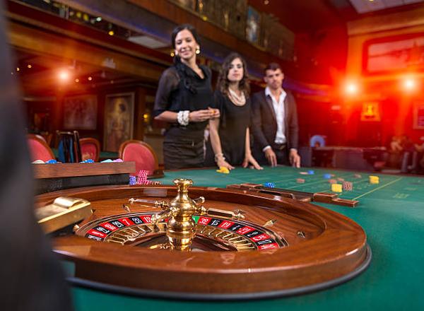 Comparing Platform Information for migliori siti poker online